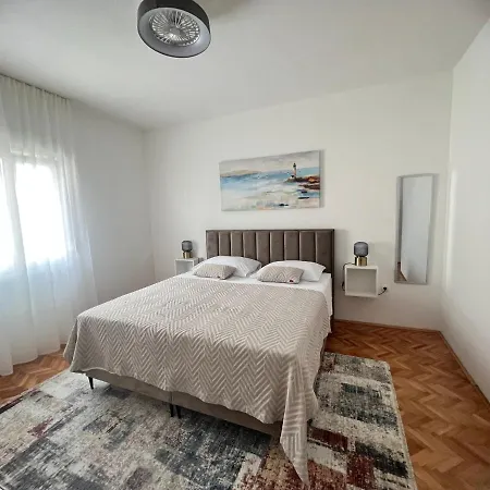 Apartamento Javorska Kaštela